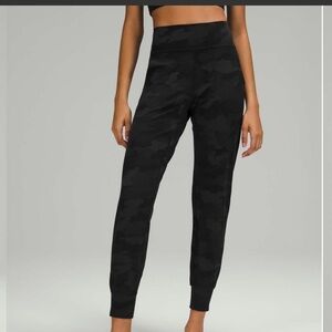 Lululemon Align Jogger 28" Nulu size 6